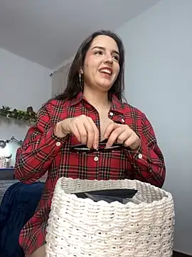 tatianaAlvarez1 online show from 16, 10, 2025