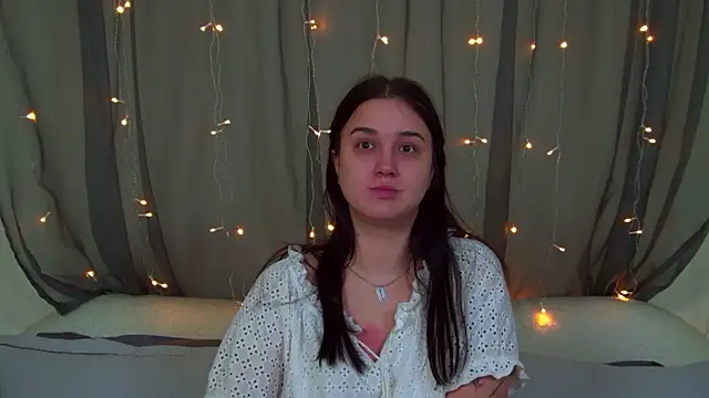 ChristinaMilton online show from 28, 11, 2025