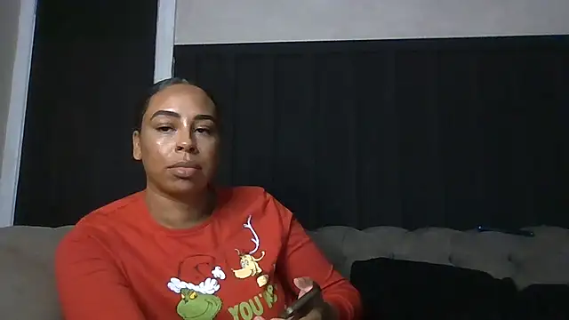 Snapshot of bigbootyjayda chatting on 21, 12, 2024 bigbootyjayda online show from 21, 12, 2024