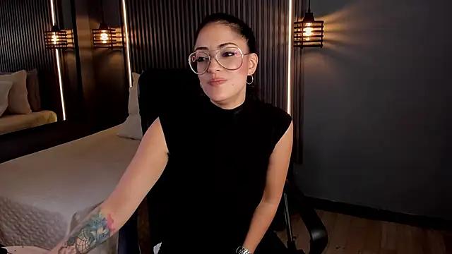 Snapshot of aura-baker chatting on 31, 1, 2025 aura-baker online show from 31, 1, 2025