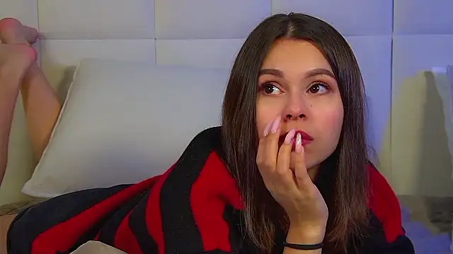 PollyLanders online show from 5, 3, 2026