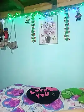 ELISA 90 online show from 8, 1, 2025