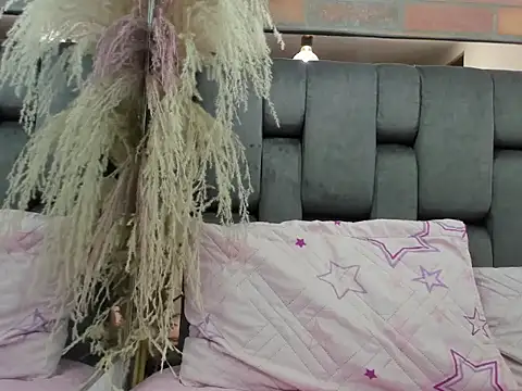 JESSYCORTES online show from 18, 4, 2026