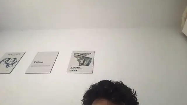 Lucascacaca online show from 4, 6, 2026