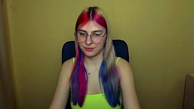 Luna Lush  online show from 11, 3, 2025