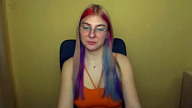 Luna Lush  online show from 19, 3, 2025