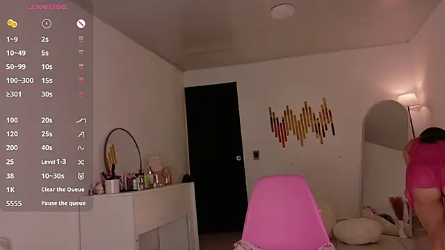 Sarah cam06 online show from 18, 2, 2026