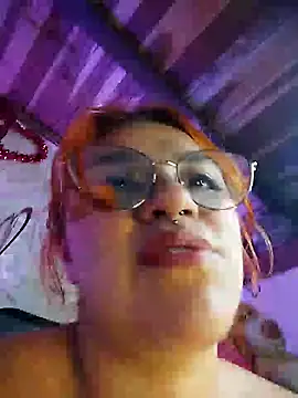 Snapshot of SophiaWeestt99 chatting on 21, 2, 2025 SophiaWeestt99 online show from 21, 2, 2025