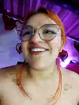 Snapshot of SophiaWeestt99 chatting on 27, 2, 2025 SophiaWeestt99 online show from 27, 2, 2025