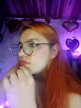 Snapshot of SophiaWeestt99 chatting on 1, 3, 2025 SophiaWeestt99 online show from 1, 3, 2025