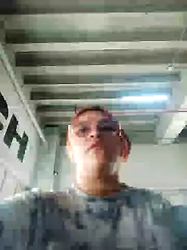 Snapshot of SophiaWeestt99 chatting on 5, 3, 2025 SophiaWeestt99 online show from 5, 3, 2025