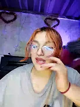 Snapshot of SophiaWeestt99 chatting on 9, 3, 2025 SophiaWeestt99 online show from 9, 3, 2025