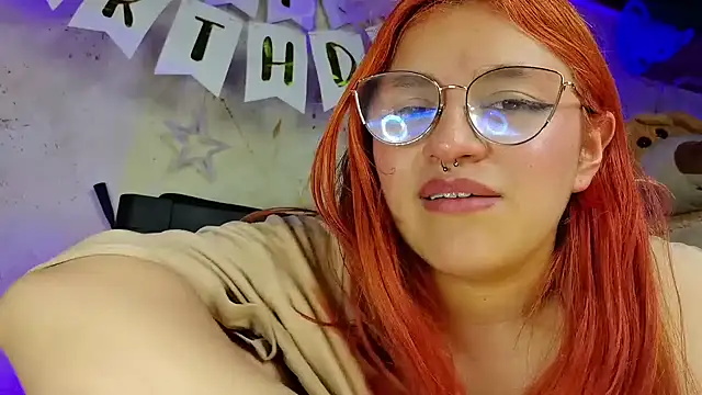 Snapshot of SophiaWeestt99 chatting on 23, 3, 2025 SophiaWeestt99 online show from 23, 3, 2025