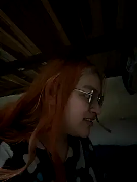 Snapshot of SophiaWeestt99 chatting on 23, 9, 2025 SophiaWeestt99 online show from 23, 9, 2025