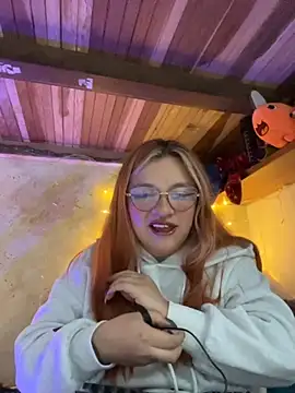 SophiaWeestt99 online show from 27, 11, 2025