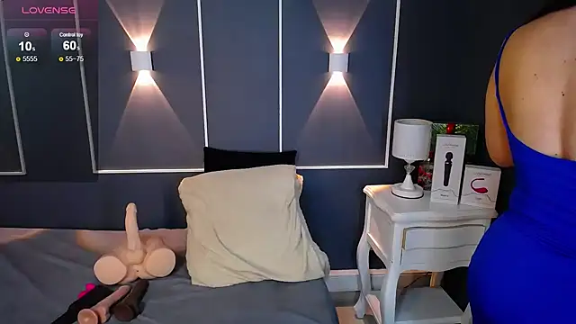 Emmawattsom online show from 26, 12, 2024