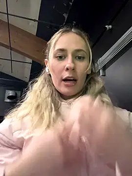 M1ssyk1ssy online show from 1, 12, 2025