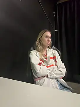 M1ssyk1ssy online show from 5, 4, 2026