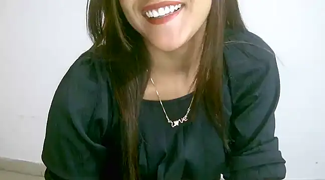 Snapshot of collage_hoty chatting on 24, 1, 2025 collage hoty online show from 24, 1, 2025