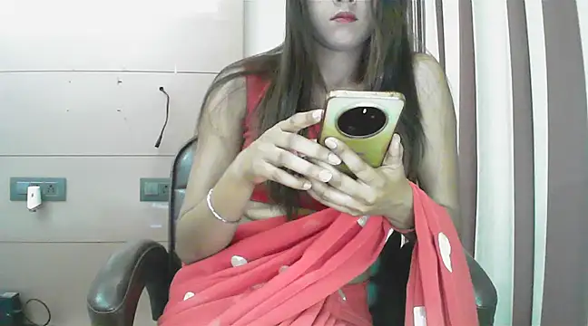 Snapshot of collage_hoty chatting on 2, 3, 2025 collage hoty online show from 2, 3, 2025