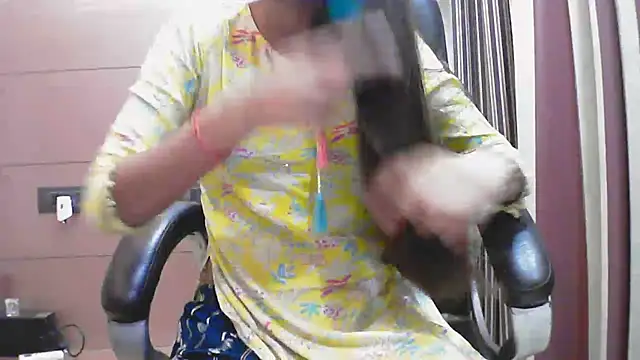 Snapshot of collage_hoty chatting on 30, 9, 2025 collage hoty online show from 30, 9, 2025