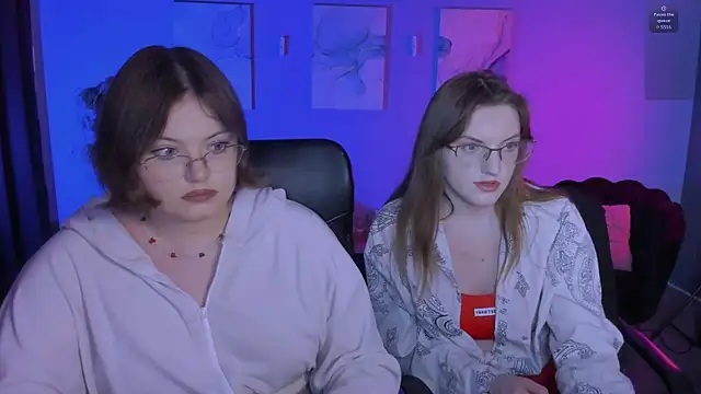 nikole kitt online show from 18, 4, 2026