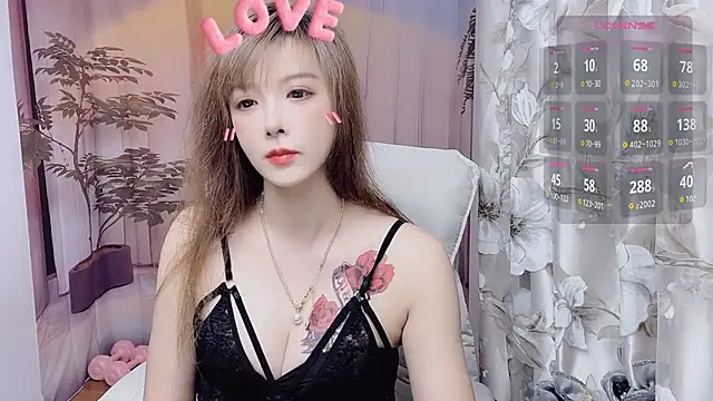 Snapshot of NINIbaby-99 chatting on 7, 6, 2026 NINIbaby-99 online show from 7, 6, 2026