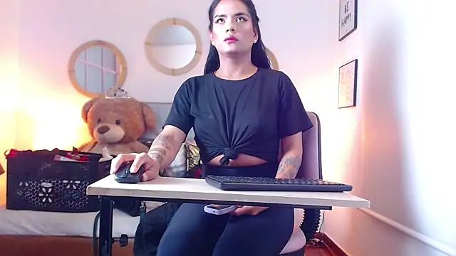 Snapshot of zoe_hecate_sexx chatting on 4, 12, 2025 zoe hecate sexx online show from 4, 12, 2025