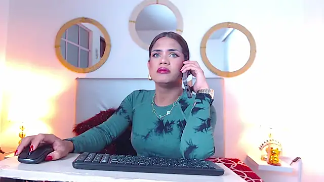 zoe hecate sexx online show from 7, 3, 2026