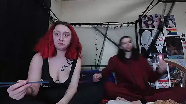 NovaLove2002 online show from 6, 1, 2025