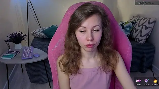 Lill Mary online show from 5, 3, 2025