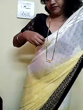 Snapshot of anuradha1432 chatting on 14, 9, 2025 anuradha1432 online show from 14, 9, 2025