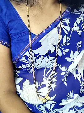 Snapshot of anuradha1432 chatting on 22, 9, 2025 anuradha1432 online show from 22, 9, 2025