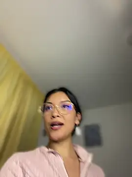 baby lizy online show from 25, 2, 2026