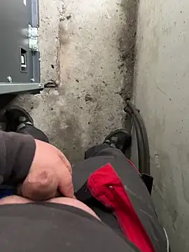 Snapshot of lescoquin2215 chatting on 10, 2, 2026 lescoquin2215 online show from 10, 2, 2026