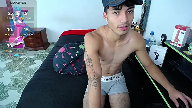 Snapshot of dylan_fun18 chatting on 22, 2, 2025 dylan fun18 online show from 22, 2, 2025