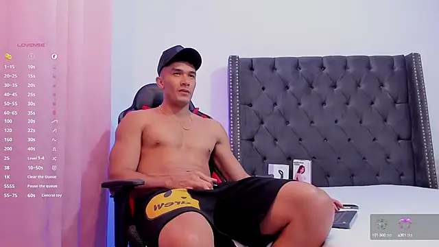 aronvillegas online show from 13, 12, 2024