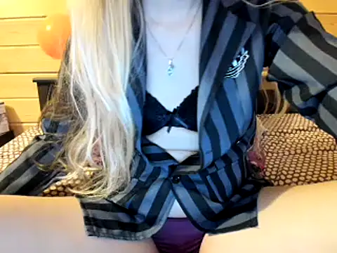 Snapshot of Cookiecutey chatting on 1, 11, 2025 Cookiecutey online show from 1, 11, 2025