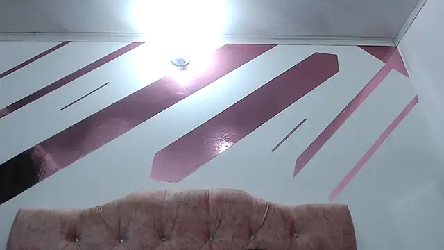 Snapshot of Kitten_Hot_ chatting on 27, 9, 2025 Kitten Hot online show from 27, 9, 2025