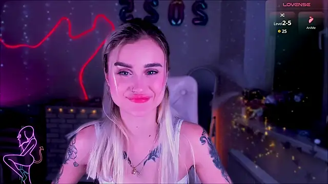 Snapshot of _Ravenaa chatting on 26, 1, 2025 Ravenaa online show from 26, 1, 2025