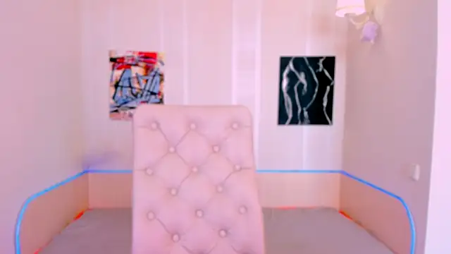 Snapshot of _Ravenaa chatting on 21, 9, 2025 Ravenaa online show from 21, 9, 2025