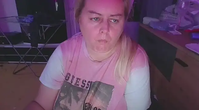 Snapshot of Meliss_Official9 chatting on 7, 3, 2025 Meliss Official9 online show from 7, 3, 2025