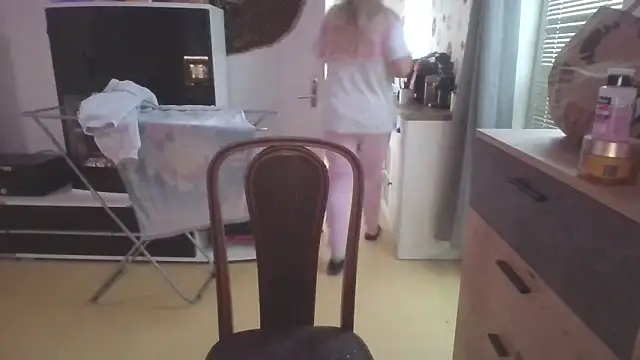 Snapshot of Meliss_Official9 chatting on 19, 3, 2025 Meliss Official9 online show from 19, 3, 2025