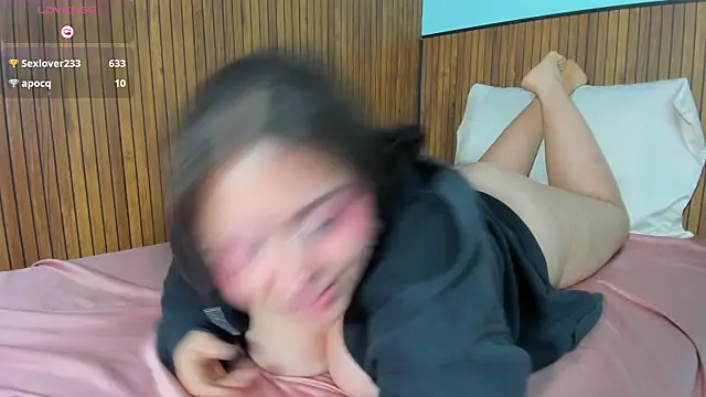 curvy rousi online show from 22, 2, 2025