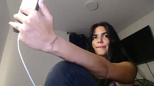 Snapshot of MARYADSUARD chatting on 23, 4, 2026 MARYADSUARD online show from 23, 4, 2026