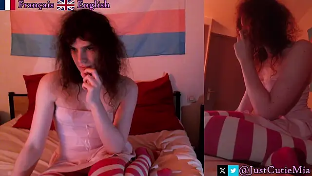 JustCutieMia online show from 25, 11, 2025