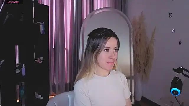 sexfire lalita online show from 27, 11, 2025