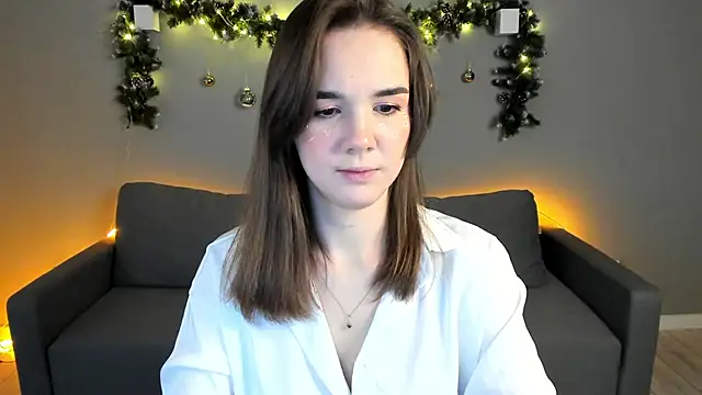 Snapshot of LindaRobertz chatting on 1, 1, 2025 LindaRobertz online show from 1, 1, 2025