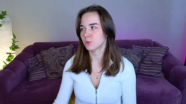 Snapshot of LindaRobertz chatting on 15, 1, 2025 LindaRobertz online show from 15, 1, 2025