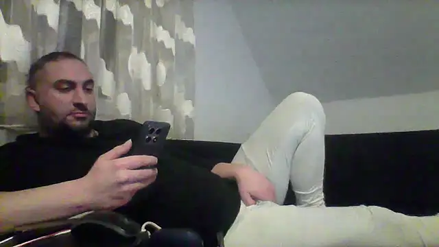 Snapshot of NewyorkDimi chatting on 13, 3, 2025 NewyorkDimi online show from 13, 3, 2025